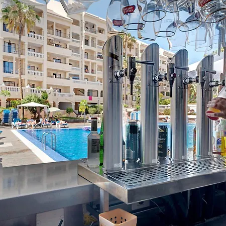 Cosy 1 Bedroom Communal Heated Pool *